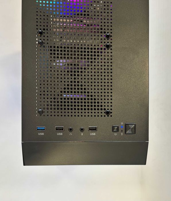 Геймърски компютър Intel Core i7 9700F, RTX 2060 6GB, 16GB ram
