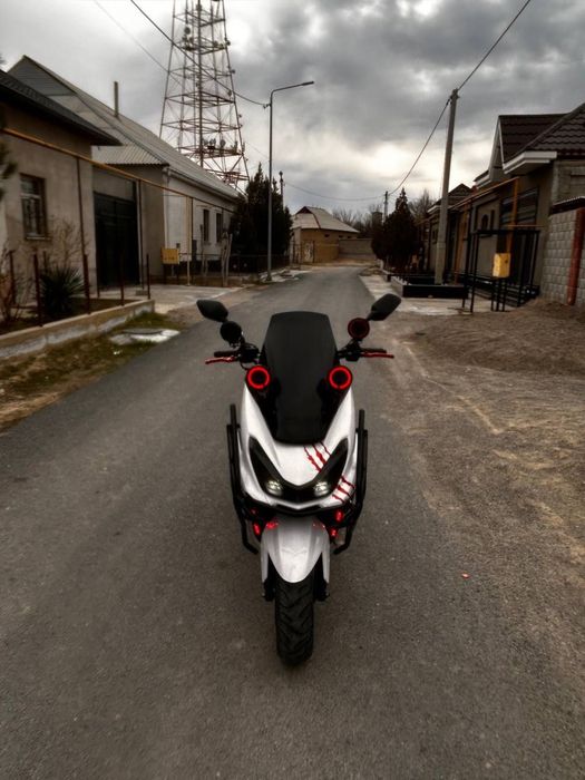 Мапед макси 150куб