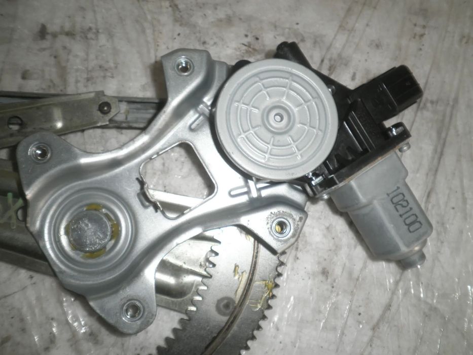 Macara geam dreapta fata + motoras Mitsubishi ASX 2011 102100