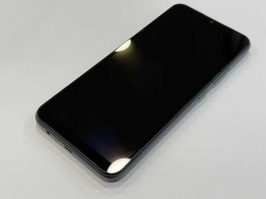 Realme C11 – 2GB RAM / 32GB
