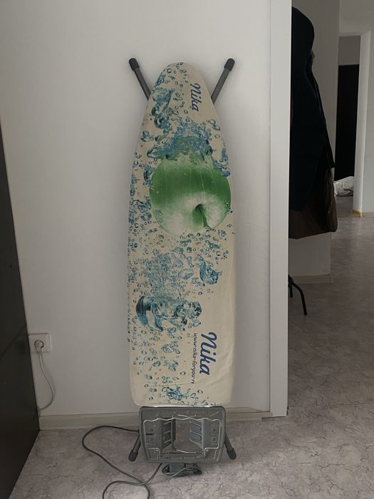 Киім үтігтегіш.!