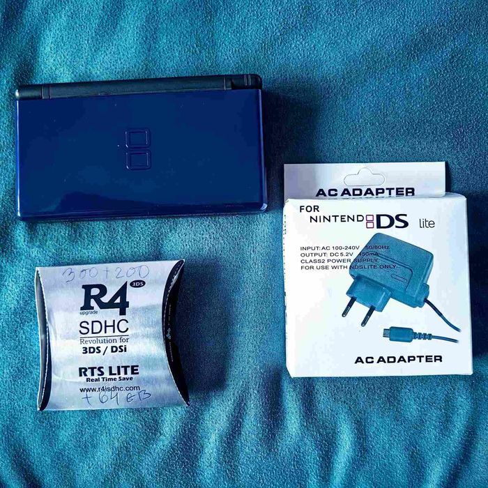 Nintendo DSI Lite