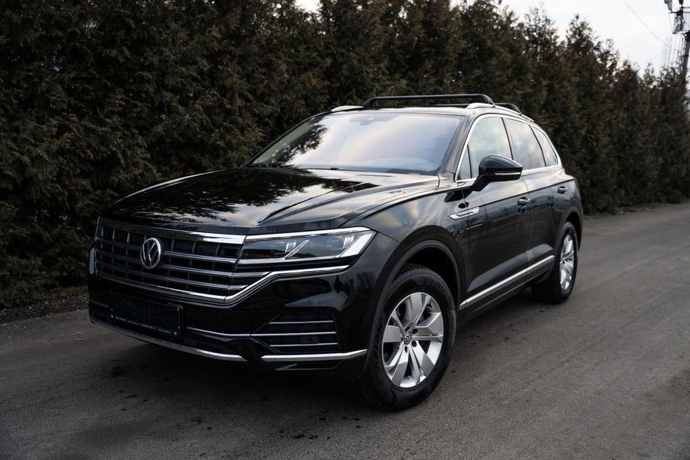 Volkswagen Touareg Volkswagen Touareg Style | 2019 | 3.0 Diesel | 231 CP | Automat | Negr