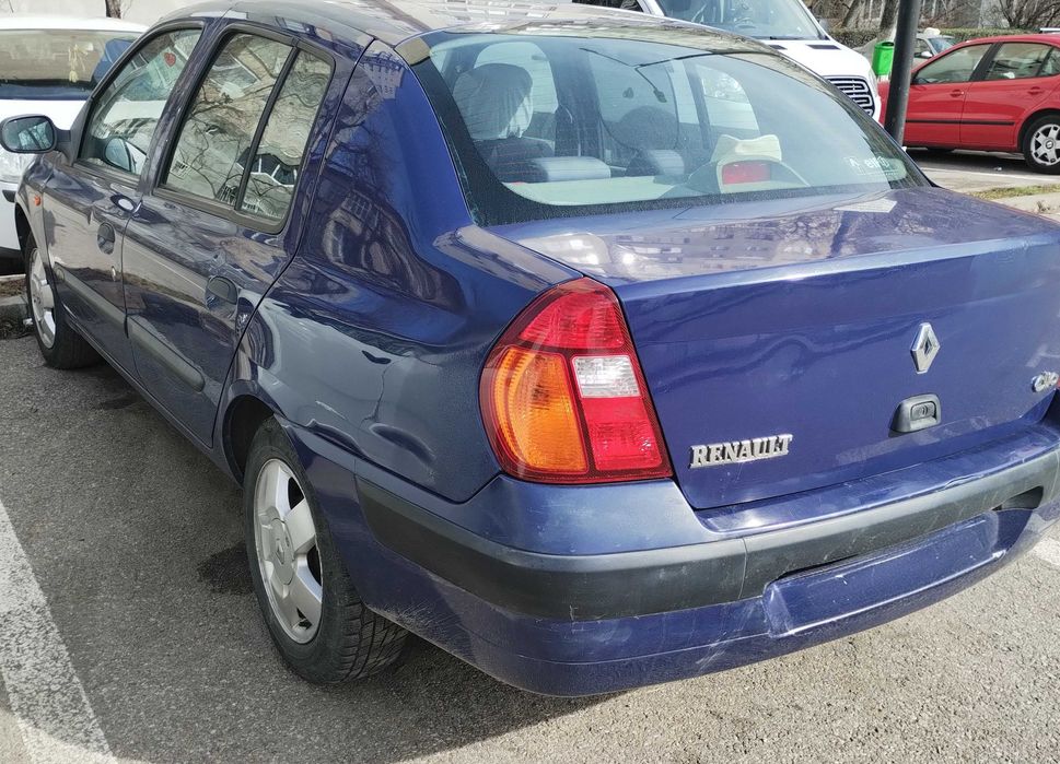 Renault Clio benzina 2004