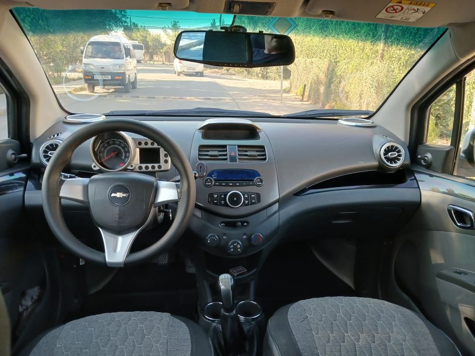 Chevrolet Spark sotiladi