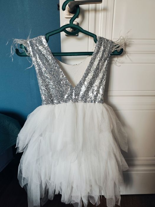 Платье нарядное б/у