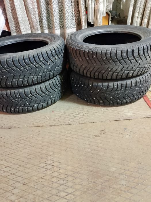 Продам авто шины легковые