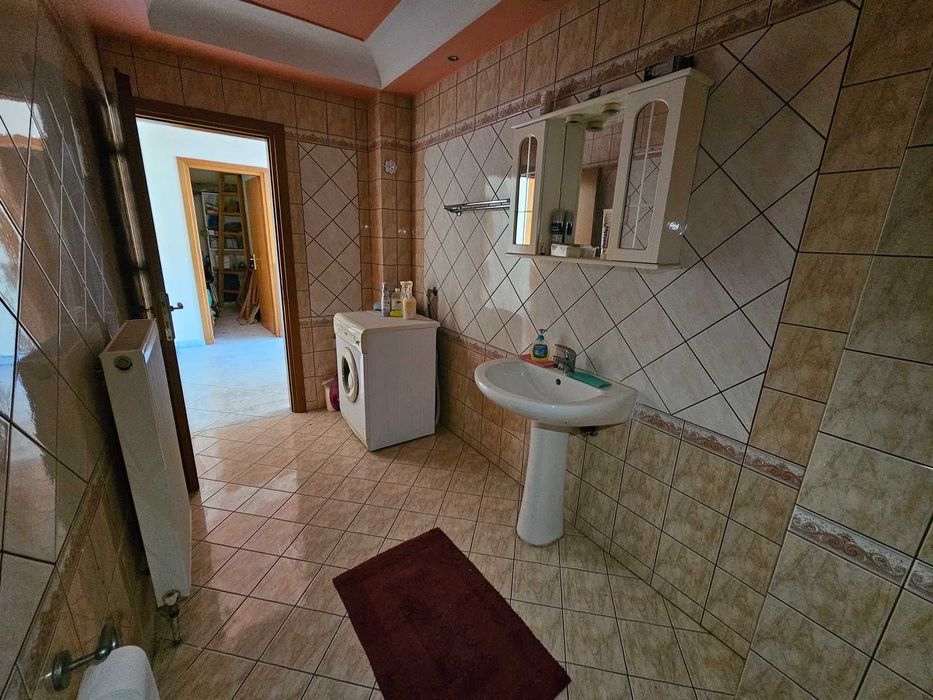 За продажба апартамент 118 кв.м. в Агиос Атанасиос Кавалас (код 8012)