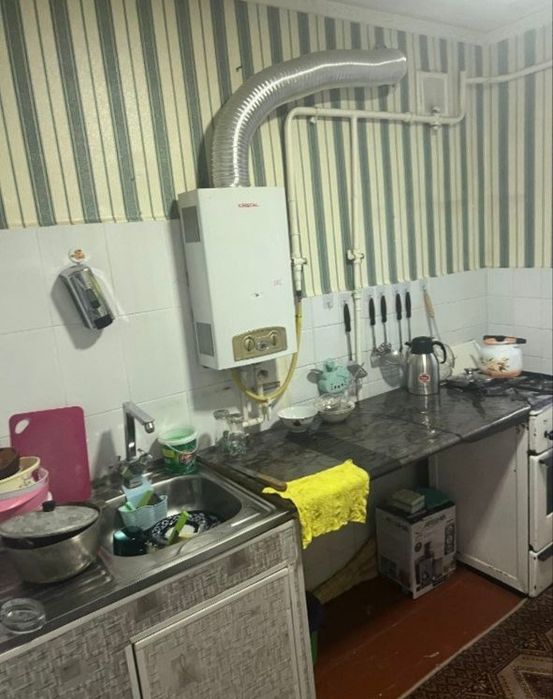 Продаётся 1 комнатная квартира в Чирчике