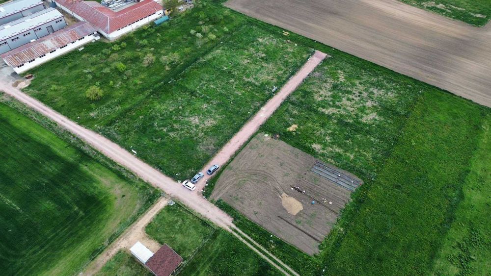 Продава се Парцел в с. Лесново, Област София-област - 700 кв.м за 77 €/кв.м - Снимка #8