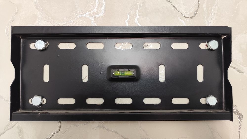 32lik Televizor MEIGA