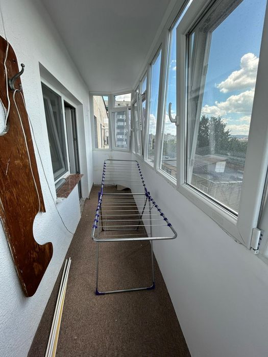 Persoana fizică inchiriez apartament 3 camere în Pacurari