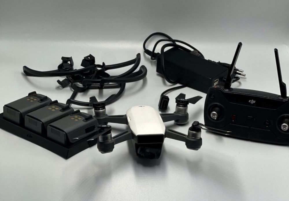 Дрон DJI Spark продам