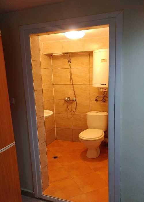 Дава се под наем Едностаен апартамент в Варна, Базар Левски - 25 кв.м за 73000 € - Снимка #8