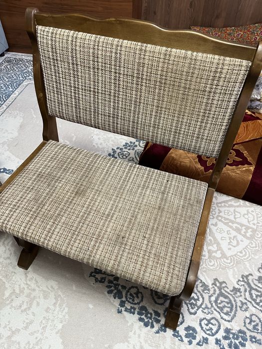 Угловой диван на кухню