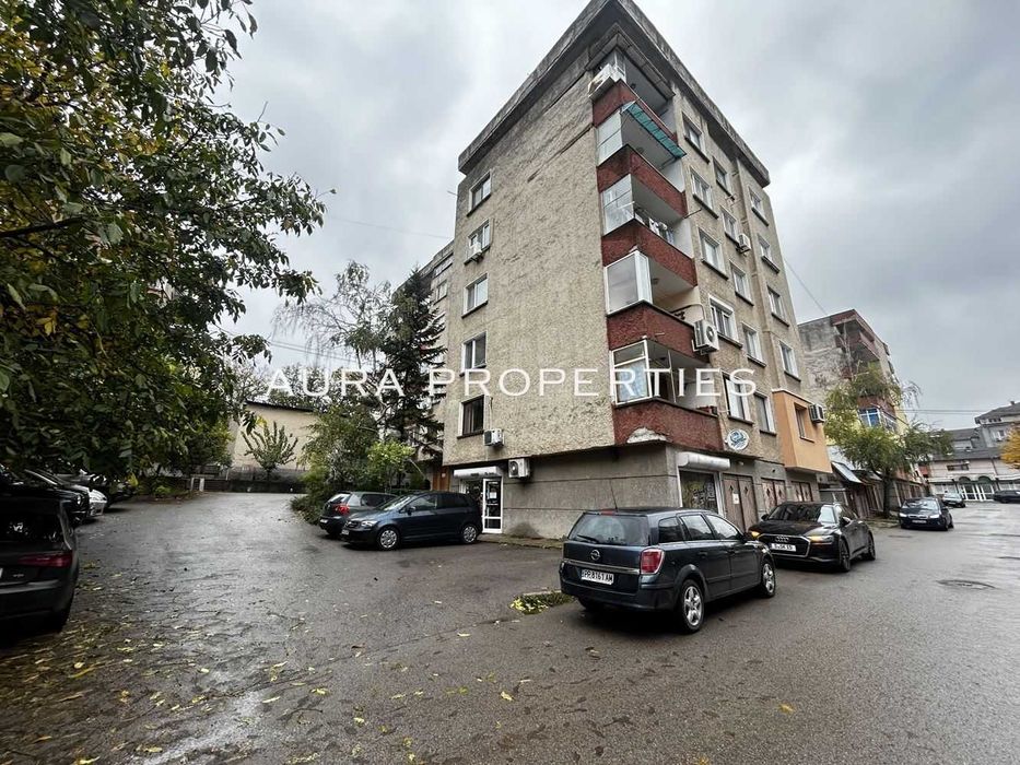 Продава се Двустаен апартамент в Разград, Житница - 52 кв.м за 1606 €/кв.м - Снимка #8