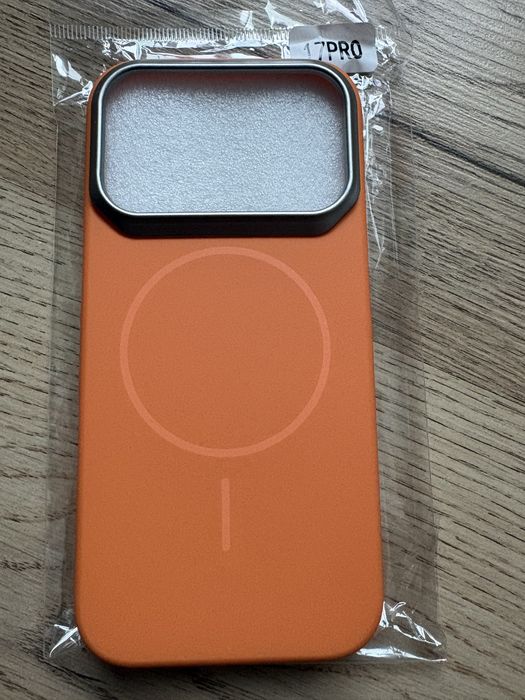 Husa iPhone 17 / 17 Pro