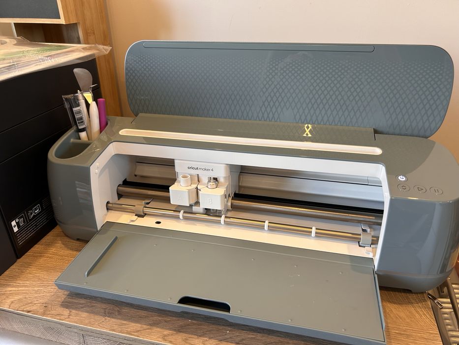 Протер Cricut Maker 4