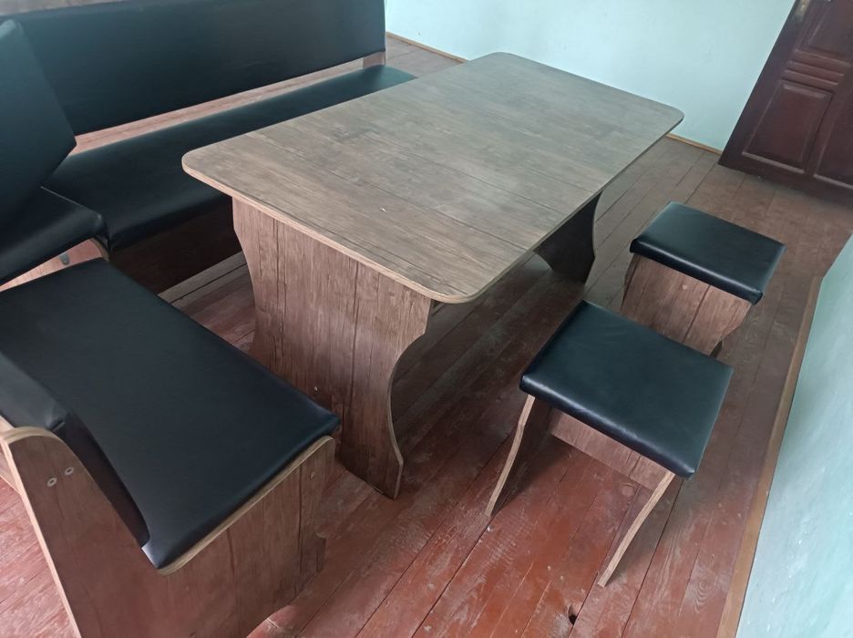 Кухонный уголок уголок