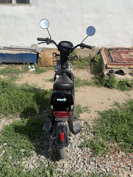 Электросамокат никко