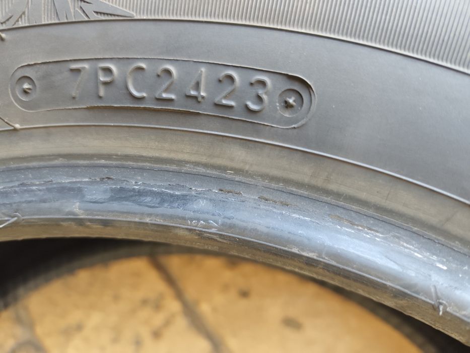 Зимни гуми TOYO 185/60/16 dot 23, 185/60R16