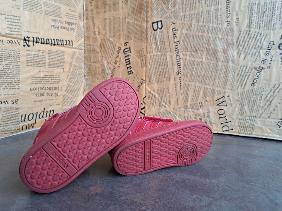 детски маратонки за момче,момиче,кецове,спортни обувки,адида,21,Adidas