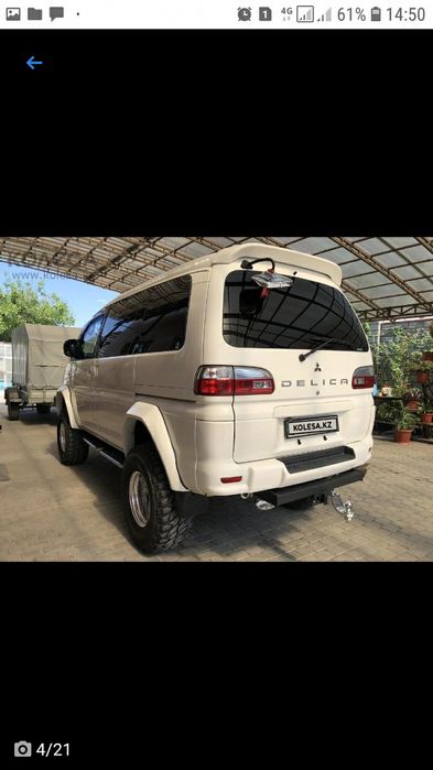 Продам автомобиль Митсубиси Делика