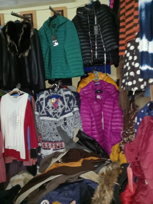 Lichidare totala magazin haine noi