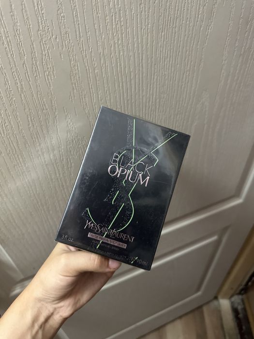 Ysl black opium edp illicit green