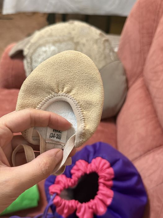 Гимнастический инвентарь для девочек