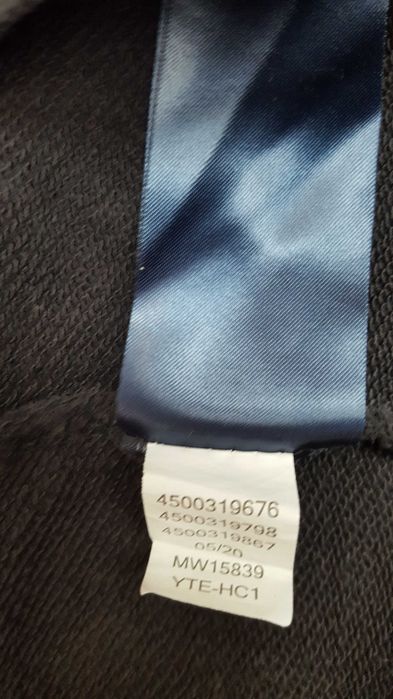 Памучен суичър Tommy Hilfiger в черно с качулка размер М