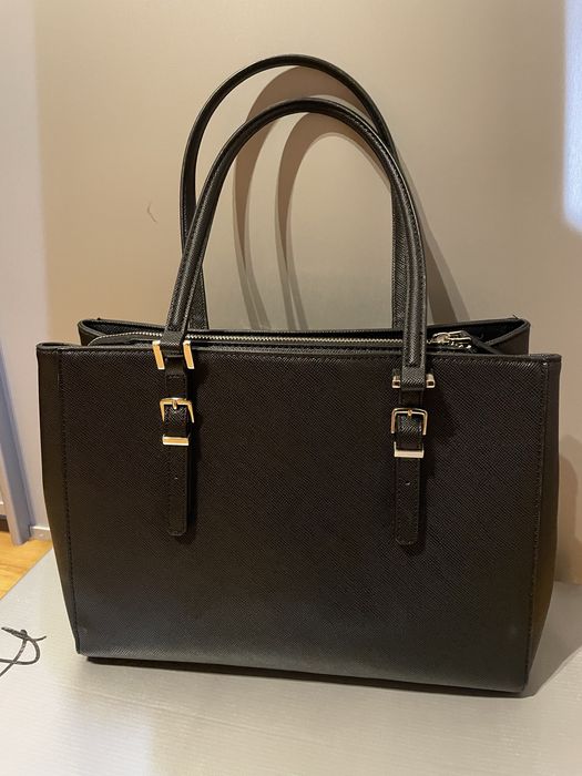 NOU Poseta/genta Guess