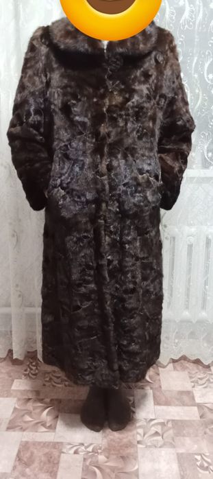 Продам шубу норка, цвет коричневый