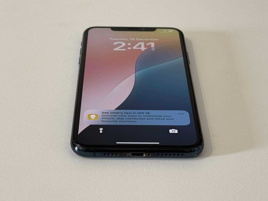 Бартер! Отличен! iPhone 11 Pro Max Midnight Green (Зелен)