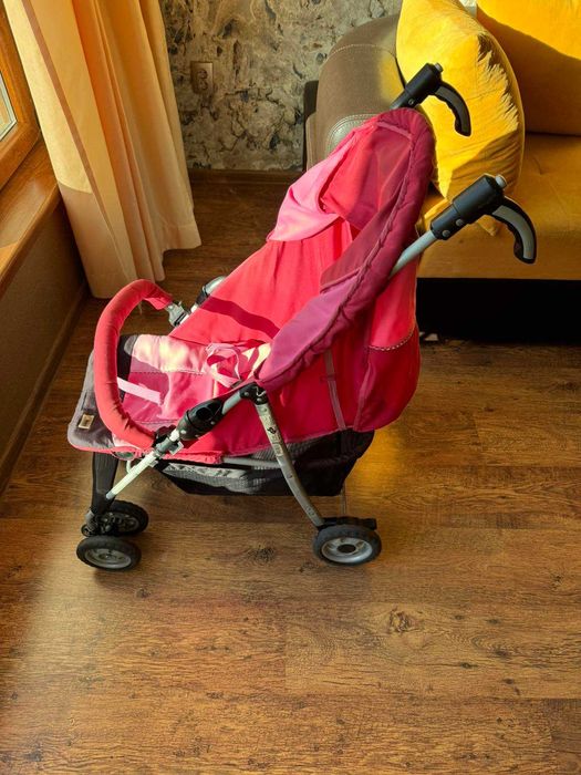 Лятна количка hauck fun for kids disney само за 50Eur.