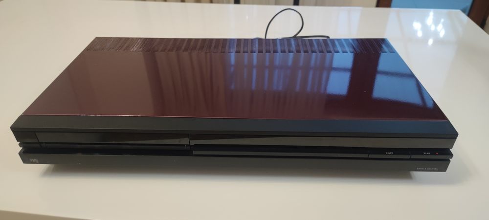 VHS Bang & Olufsen VX7700
