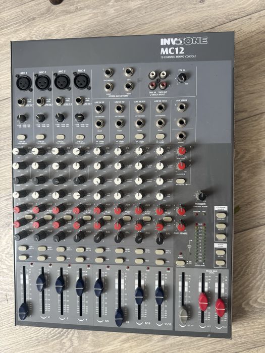 INVOTONE MC12 микшерный пульт