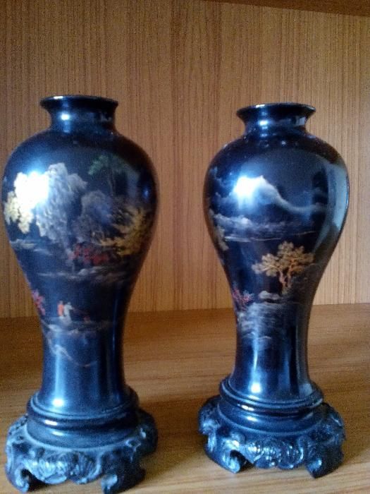 Вази, декоративни купи и кутии