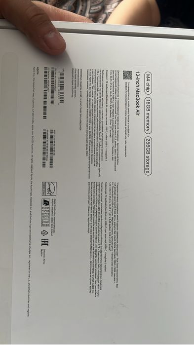 Apple Macbook air 13.6 M3