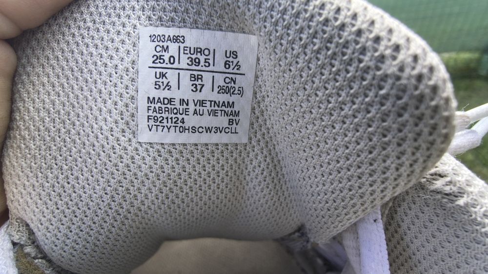 Asics gel nyc 39.5 în stare buna