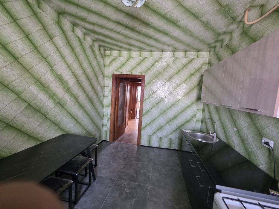 Аренда 3 хонали , аэропортга якин, оилага