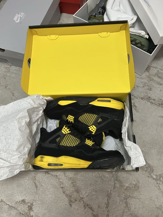 jordan 4 yellow thunder
