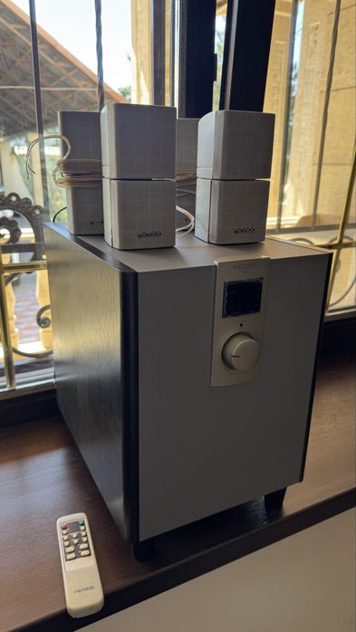 Microlab 4 калонки +сапбуфер