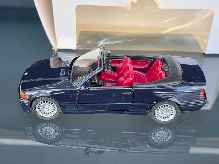 Macheta Auto 1/24 Schaback BMW Seria 3 Cabrio