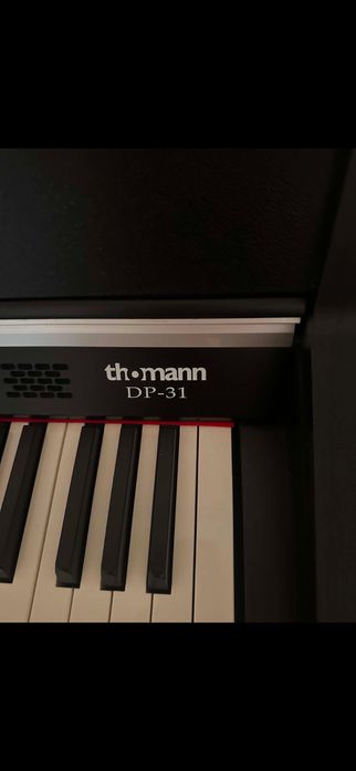 De vanzare pianina