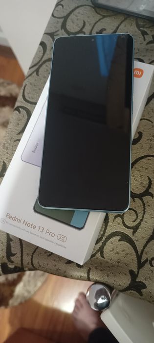 Redmi note 13 pro sticlă fisurată