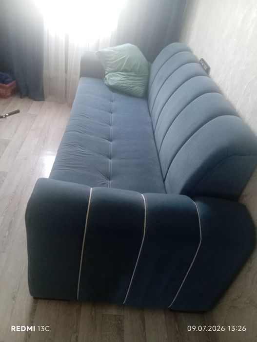 Диван бу продаю.
