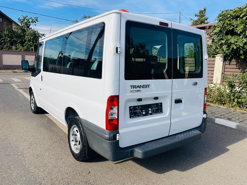 Ford Transit 2012/8+1 locuri/euro 5 /2,2 diesel