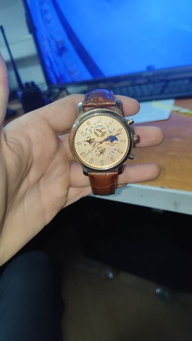 Часы не работают, (PATEK PHILIPPE)