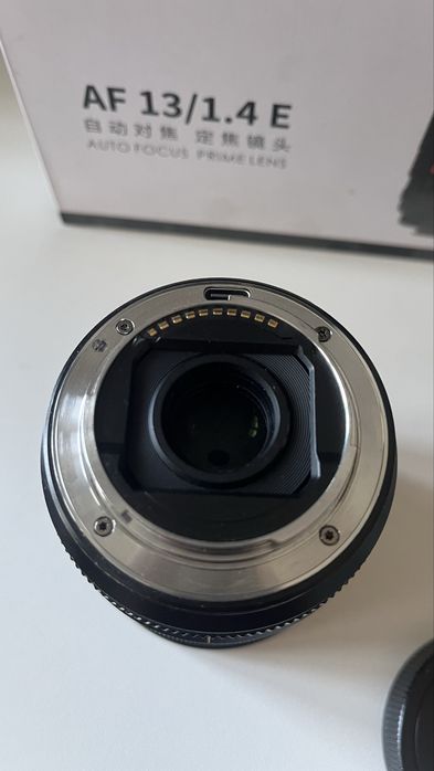 Объектив Viltrox 13mm f 1.4 E-mount